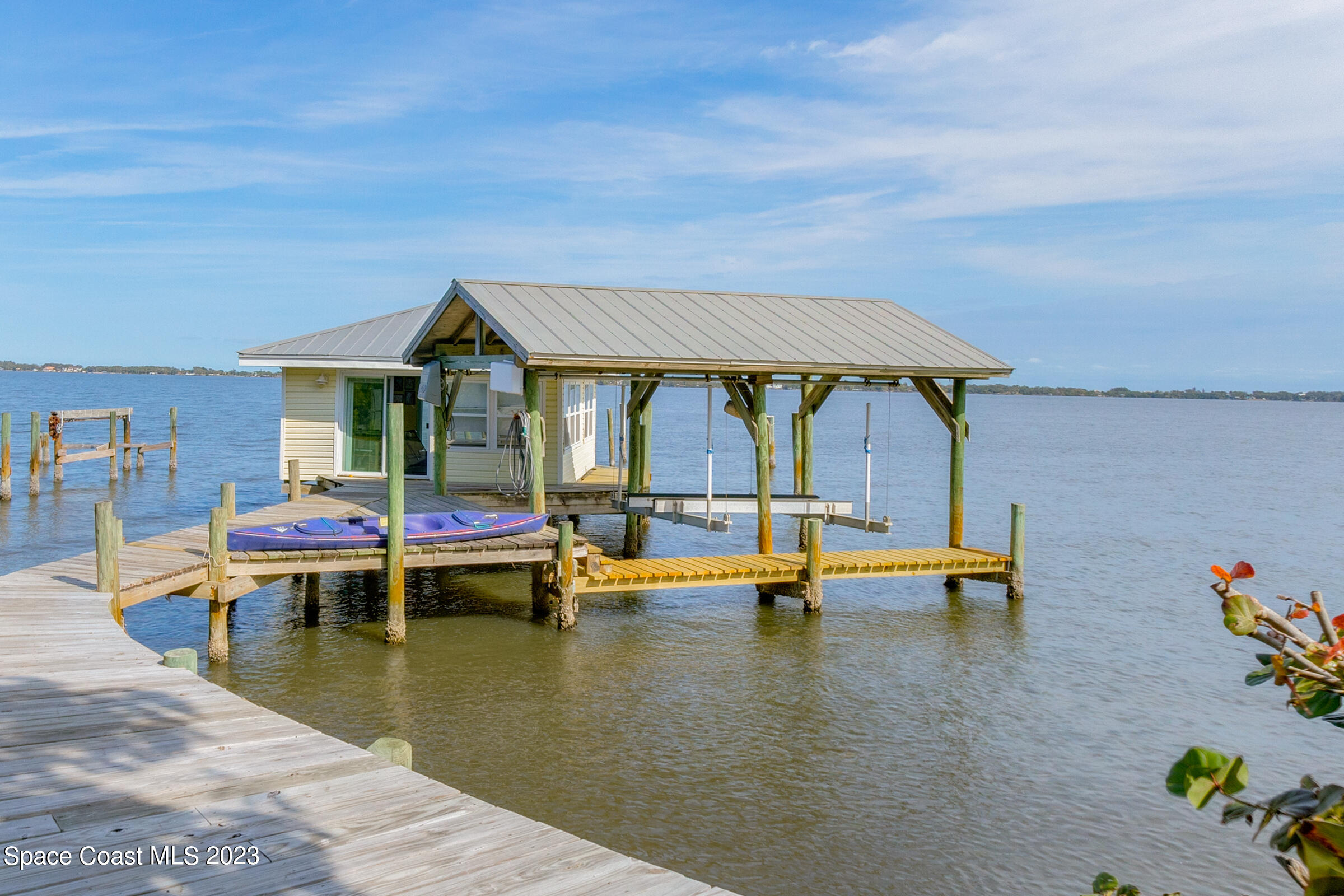 4553 Coquina Ridge Drive Melbourne, FL 32935 - Photo 3 of 51 20_4553Coquina107