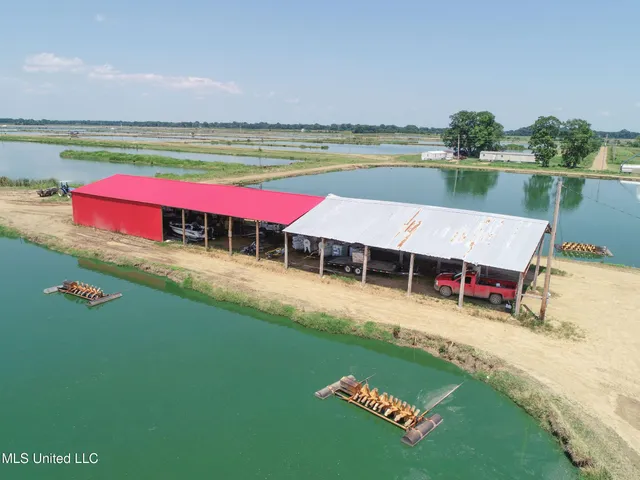 $2,180,800 | Fletcher Road, Isola, MS 38754