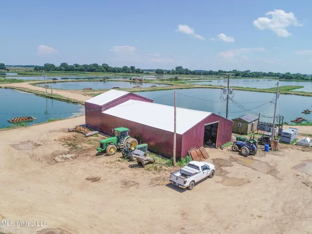 $2,180,800 | Fletcher Road, Isola, MS 38754