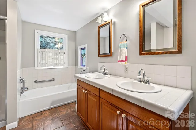 $1,369,000 | 959 Highway 9, Black Mountain, NC 28711