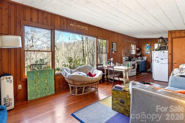 $1,369,000 | 959 Highway 9, Black Mountain, NC 28711