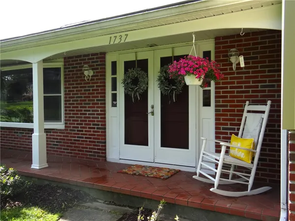 $319,900 | 1737 Genesee Road, Elmira, NY 14905