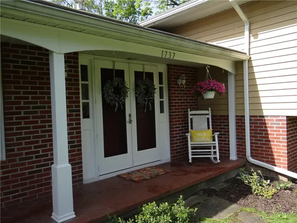 $319,900 | 1737 Genesee Road, Elmira, NY 14905