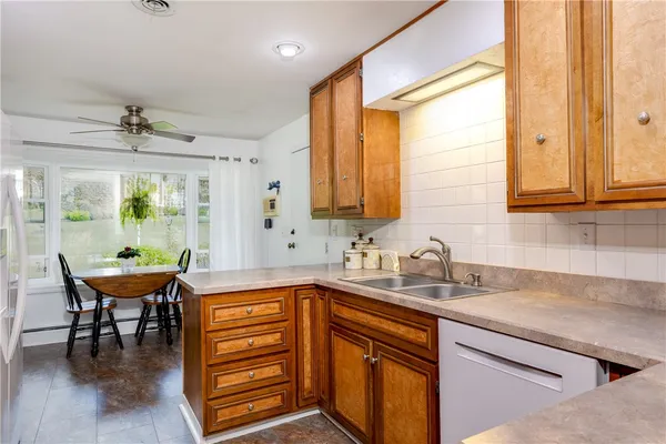 $319,900 | 1737 Genesee Road, Elmira, NY 14905