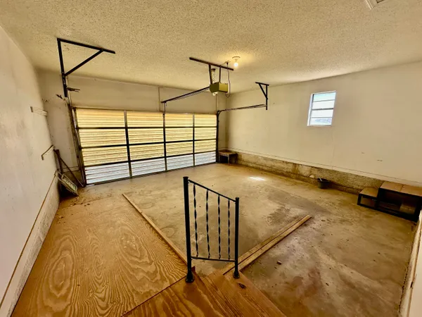 $115,000 | 700 South Bowie Avenue, Tulia, TX 79088