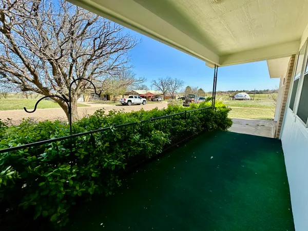 $115,000 | 700 South Bowie Avenue, Tulia, TX 79088