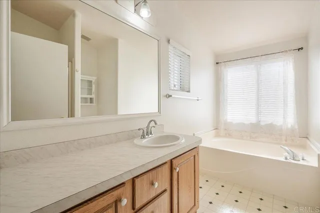 $299,000 | 13941 Wisteria Avenue, Unit 53, Poway, CA 92064