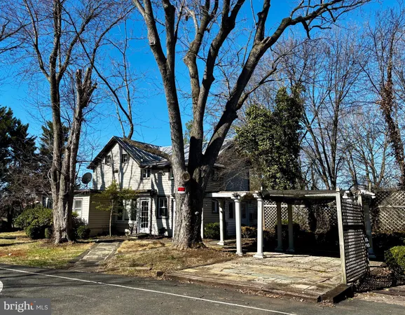 $2,300 | 8122 John Mosby Highway, Boyce, VA 22620