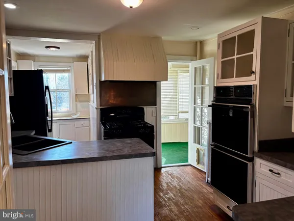 $2,300 | 8122 John Mosby Highway, Boyce, VA 22620