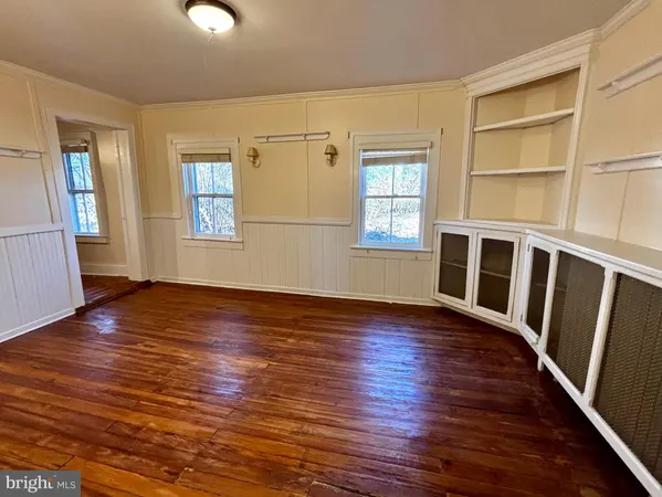 $2,300 | 8122 John Mosby Highway, Boyce, VA 22620