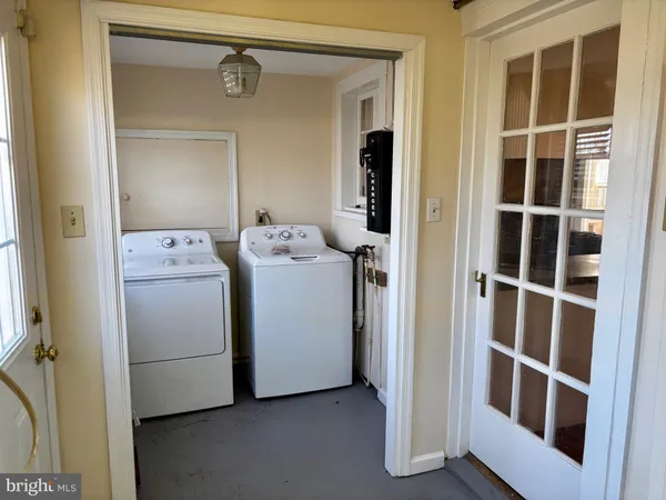 $2,300 | 8122 John Mosby Highway, Boyce, VA 22620