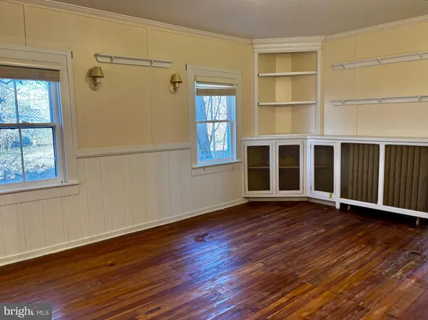 $2,300 | 8122 John Mosby Highway, Boyce, VA 22620