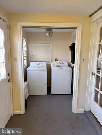 $2,300 | 8122 John Mosby Highway, Boyce, VA 22620