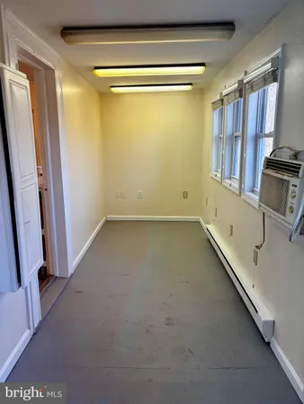$2,300 | 8122 John Mosby Highway, Boyce, VA 22620