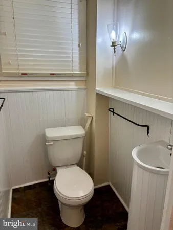 $2,300 | 8122 John Mosby Highway, Boyce, VA 22620