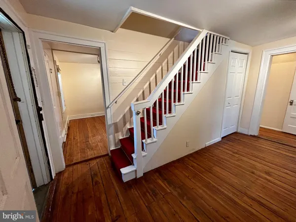 $2,300 | 8122 John Mosby Highway, Boyce, VA 22620