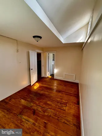 $2,300 | 8122 John Mosby Highway, Boyce, VA 22620