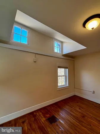 $2,300 | 8122 John Mosby Highway, Boyce, VA 22620