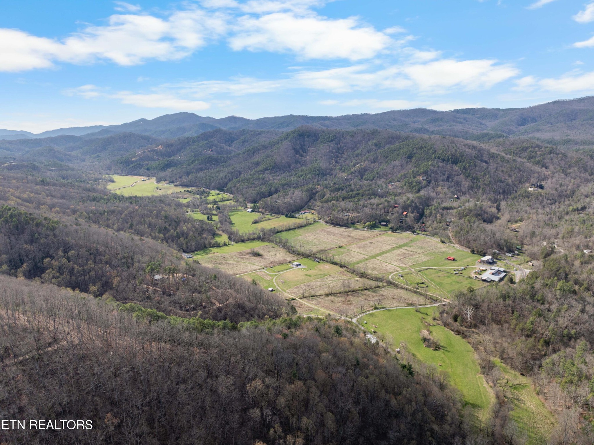 40 Black Walnut Flats Road Sevierville, TN 37862 - Photo 15 of 22 Gallery Image 15