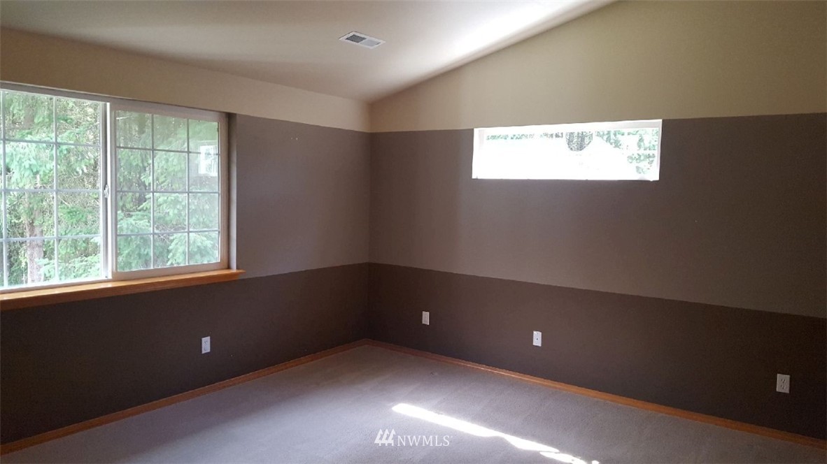 7220 191st Avenue Southwest Rochester, WA 98579 - Photo 14 of 24