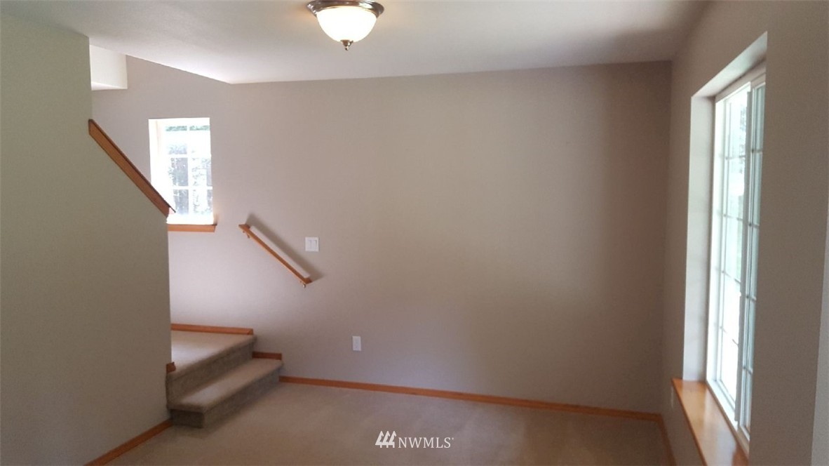 7220 191st Avenue Southwest Rochester, WA 98579 - Photo 9 of 24