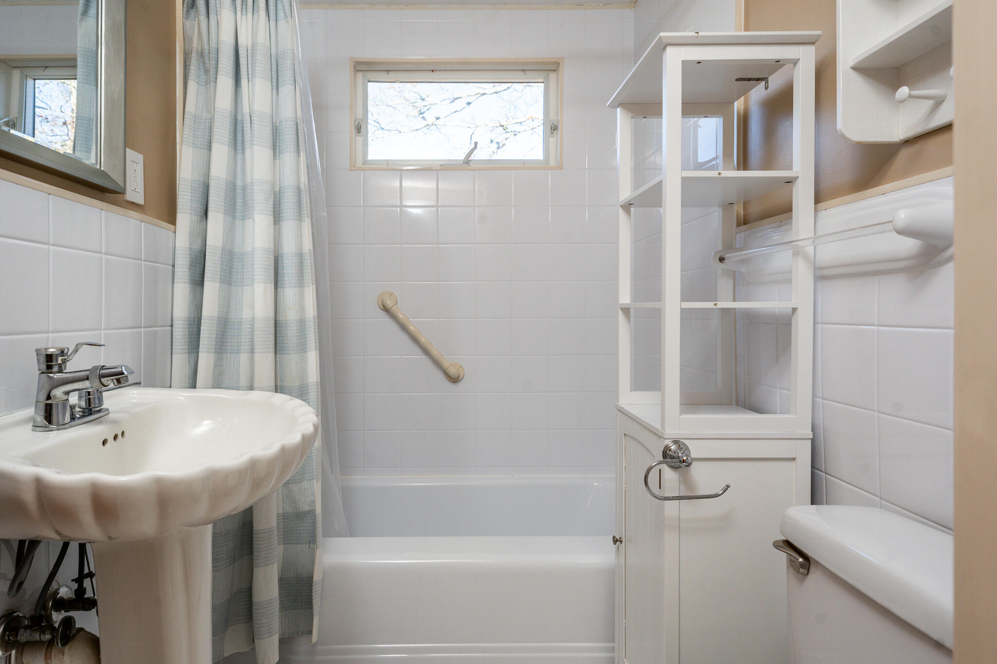 71 Shore Drive Mashpee, MA 02649 - Photo 15 of 34 bath