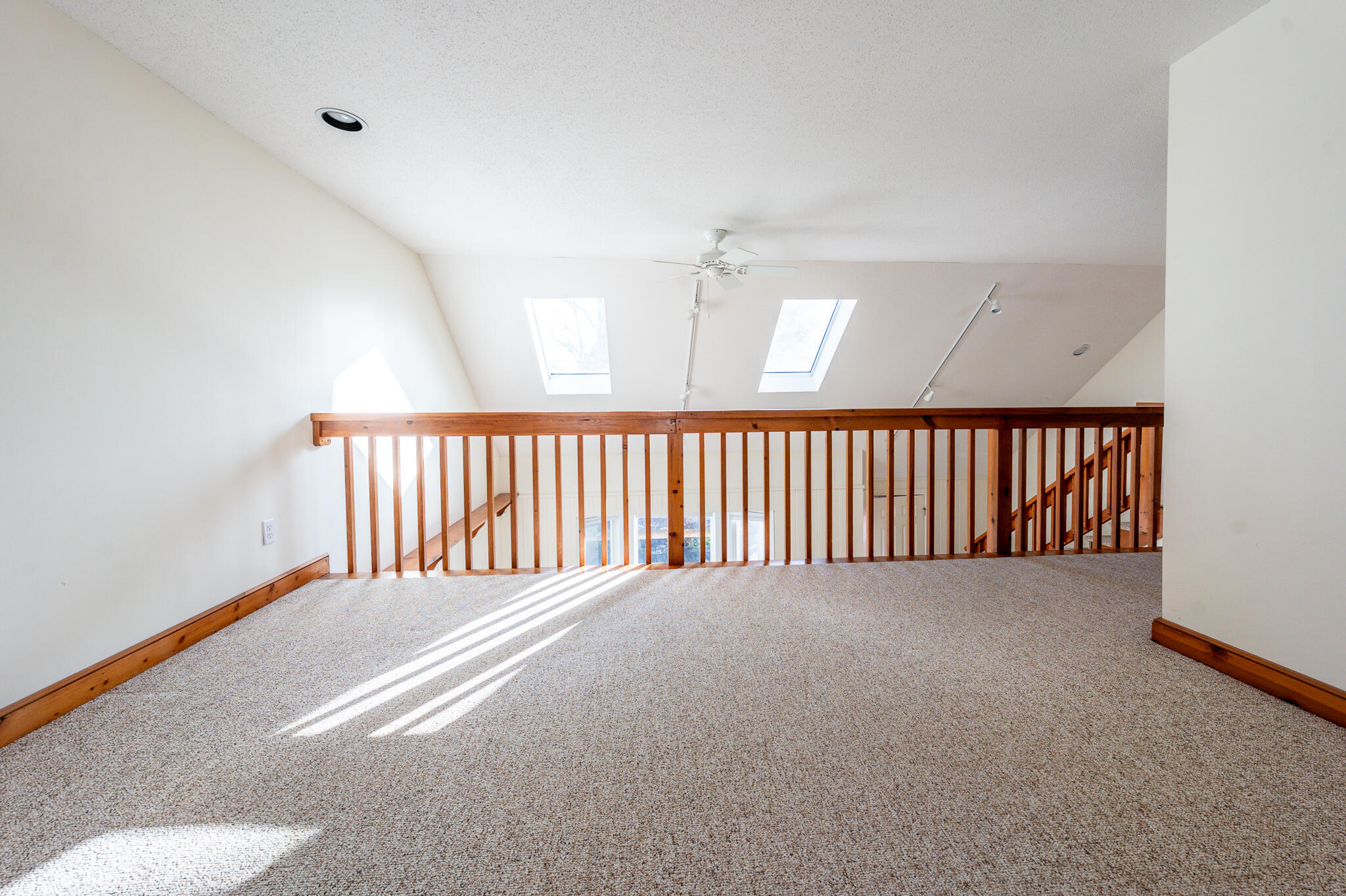 71 Shore Drive Mashpee, MA 02649 - Photo 17 of 34 loft3