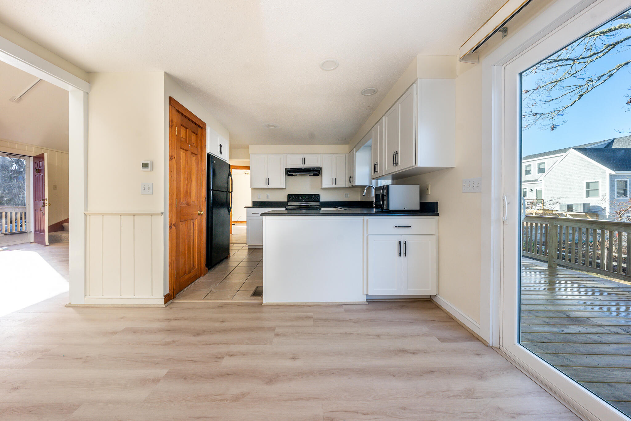 71 Shore Drive Mashpee, MA 02649 - Photo 8 of 34 dine3