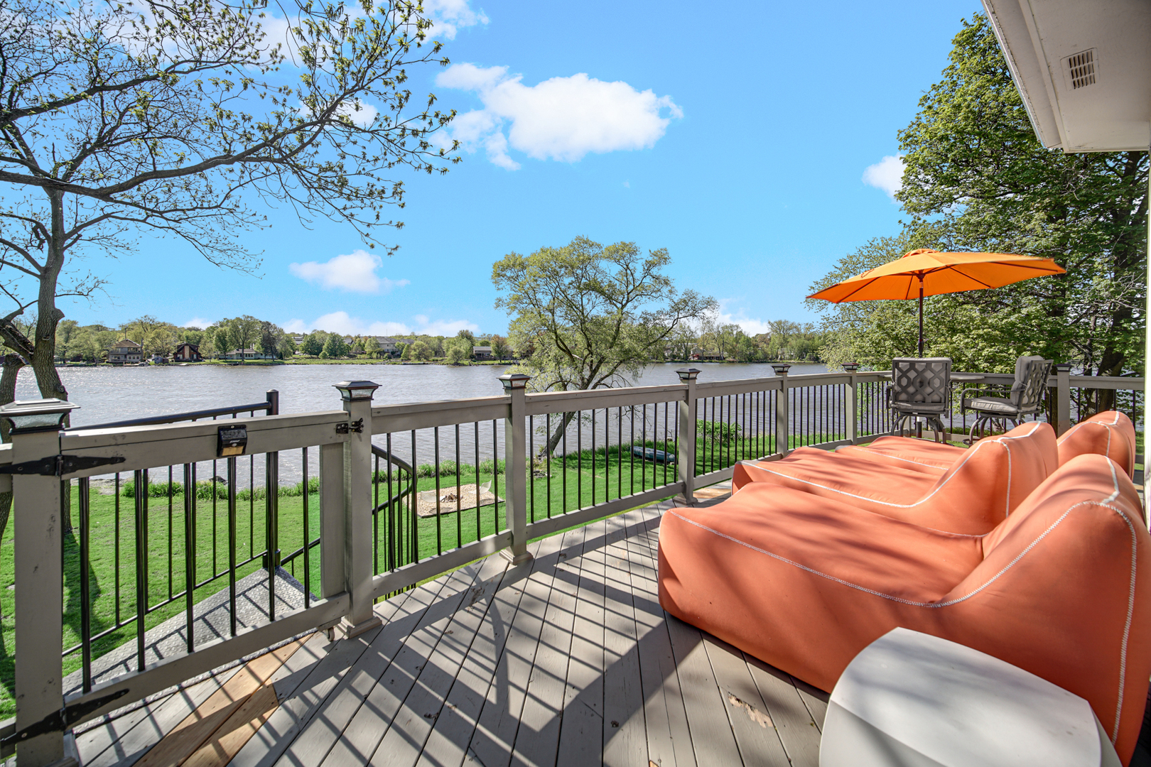 934 Robertson Road South Elgin, IL 60177 - Photo 16 of 42