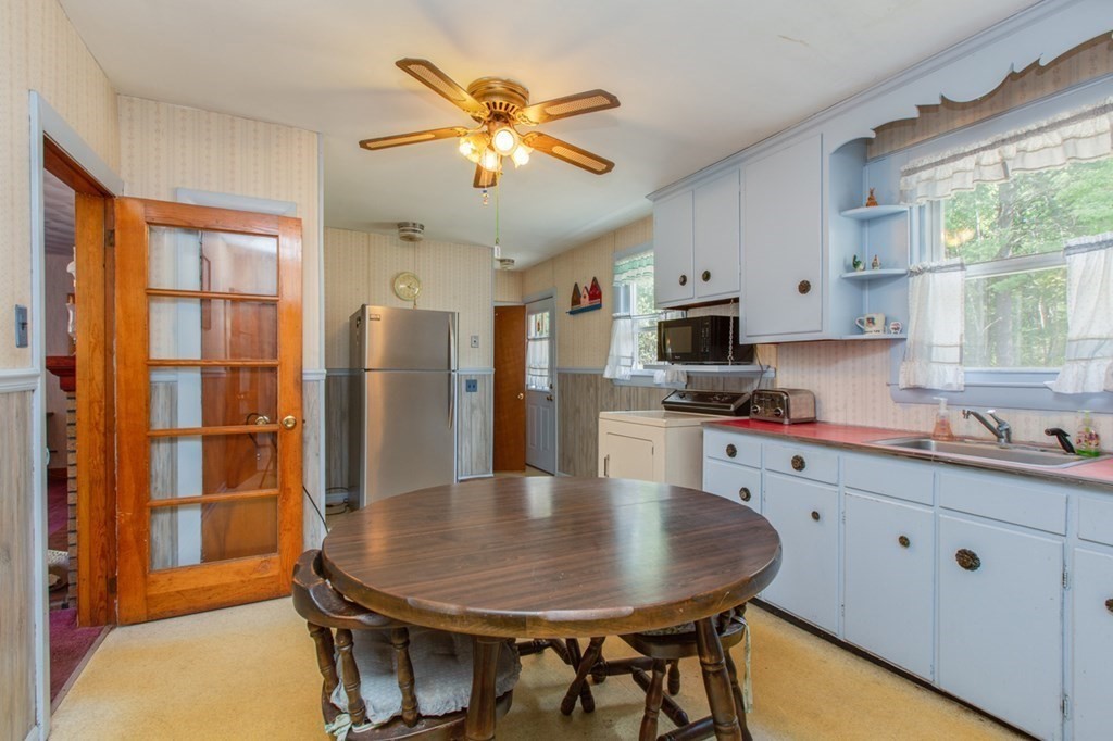 1075 Broadway Road Dracut, MA 01826 - Photo 11 of 19 Gallery Image 11