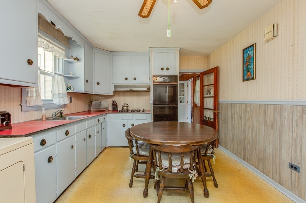 1075 Broadway Road Dracut, MA 01826 - Photo 10 of 19 Gallery Image 10