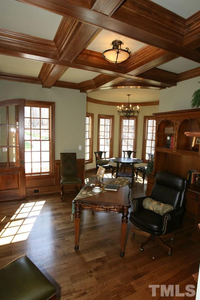 11229 Conley Cove Court Raleigh, NC 27613 - Photo 20 of 22 a living room with furniture