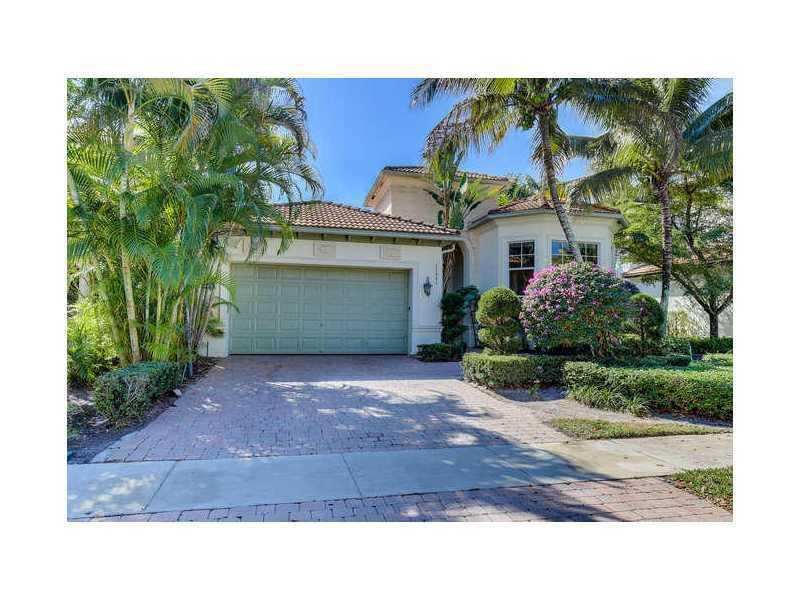 17841 Villa Club Way Boca Raton, FL 33496 - Photo 3 of 21 Exterior Front