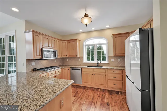 $575,000 | 4 Jackson Road, Pottsville, PA 17901