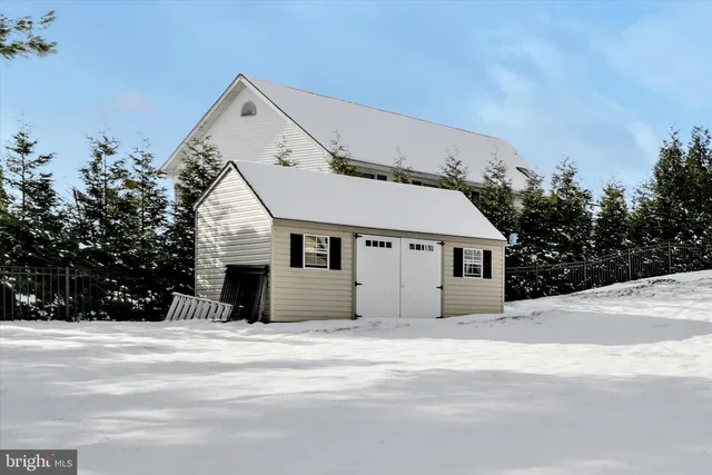 $575,000 | 4 Jackson Road, Pottsville, PA 17901