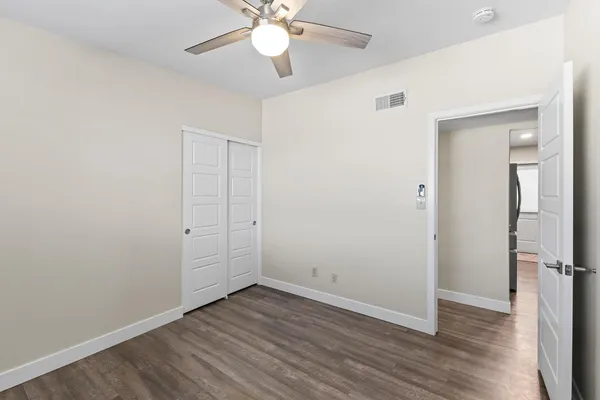 $2,295 | 1135 East Palmcroft Drive, Tempe, AZ 85282