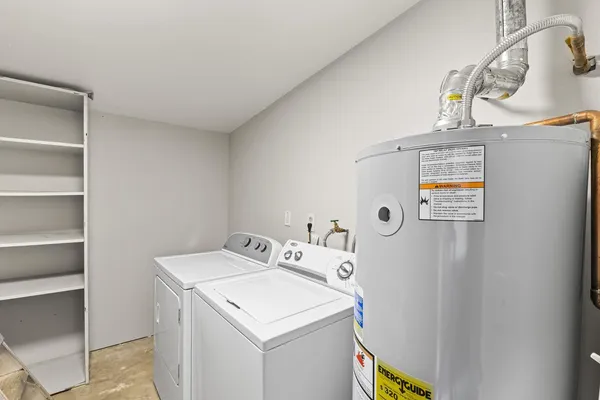 $2,295 | 1135 East Palmcroft Drive, Tempe, AZ 85282