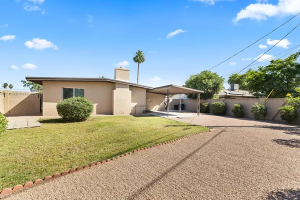 $2,295 | 1135 East Palmcroft Drive, Tempe, AZ 85282