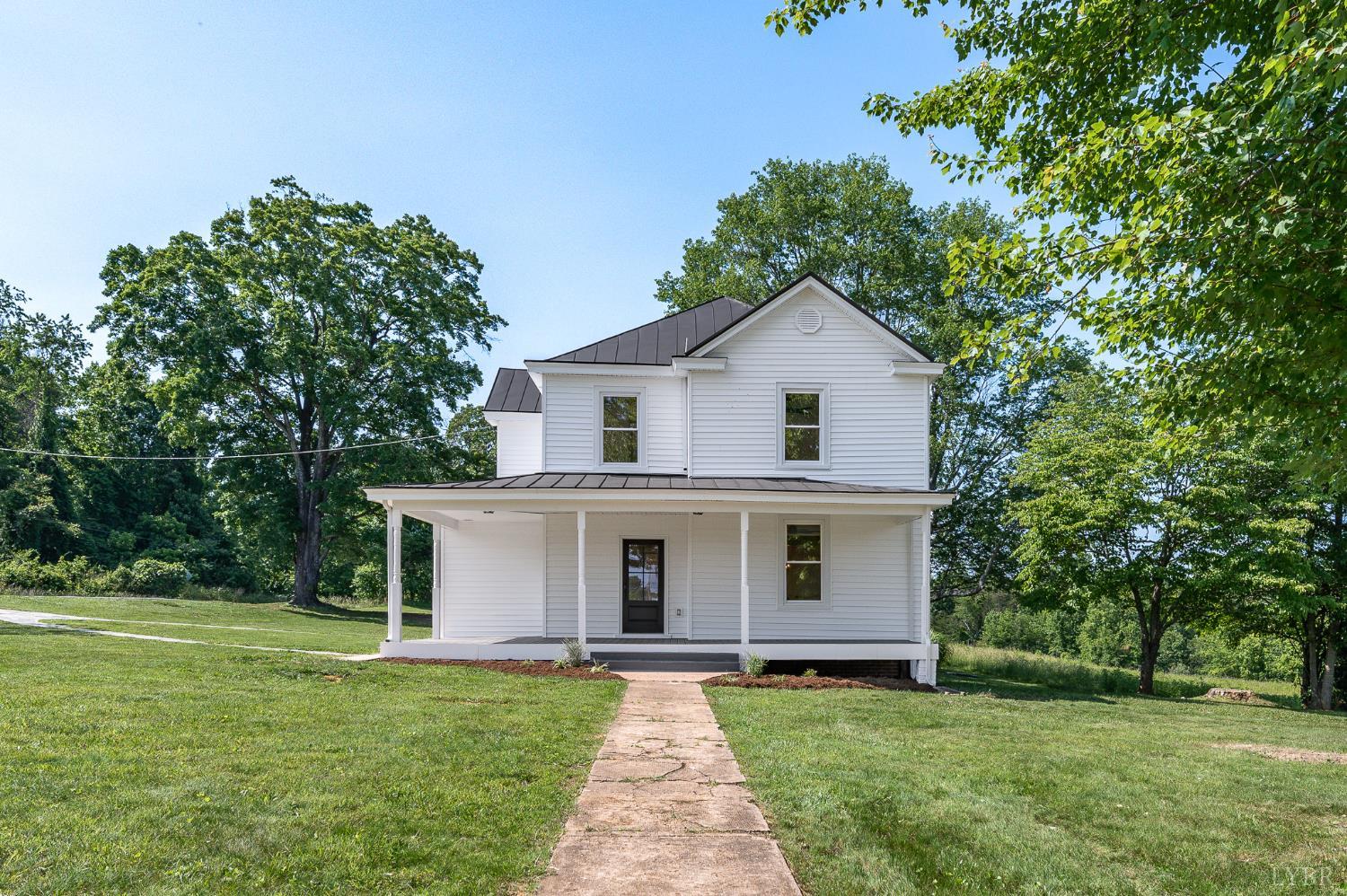 118 Father Judge Road Amherst, VA 24521 - Photo 1 of 51 Gallery Image 1