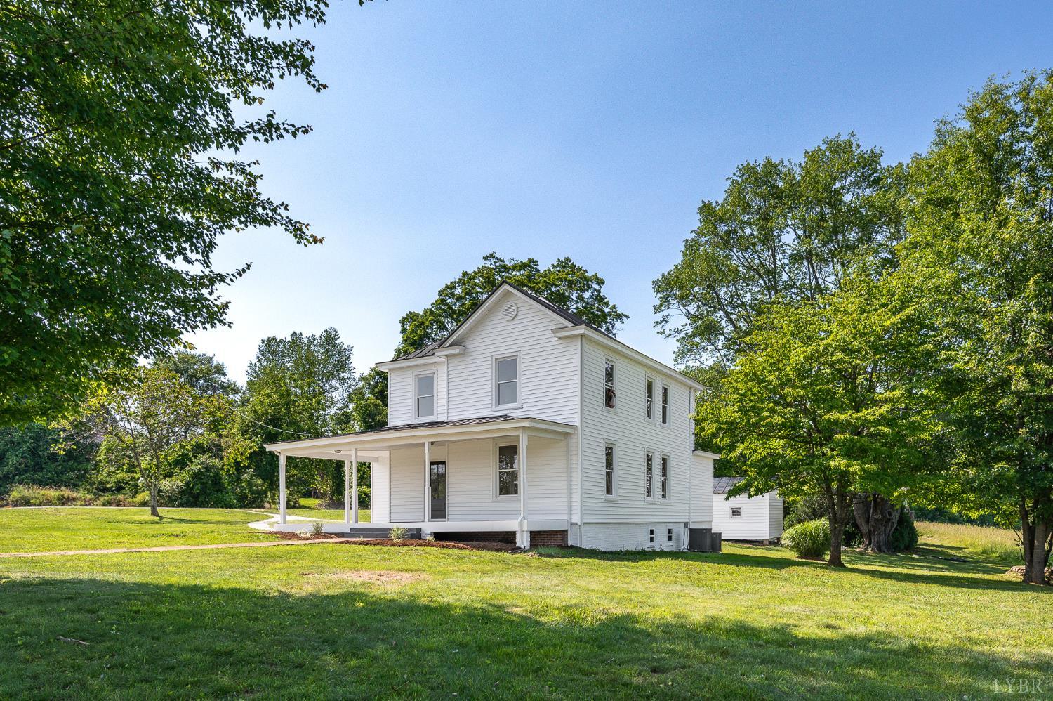 118 Father Judge Road Amherst, VA 24521 - Photo 3 of 51 Gallery Image 3