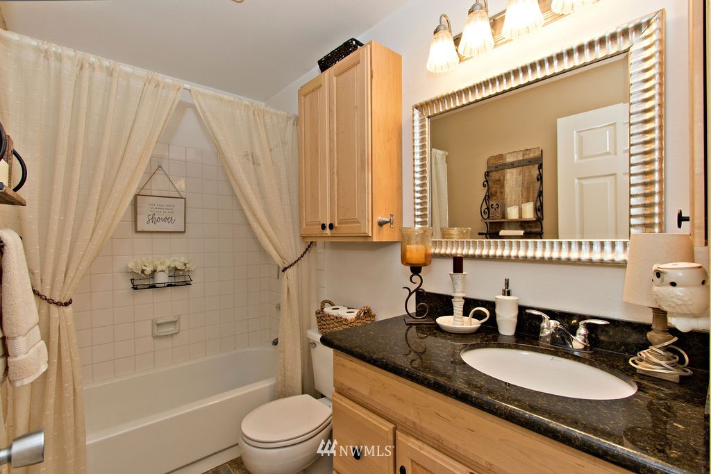 965 Field Avenue Northeast Renton, WA 98059 - Photo 24 of 38 Gallery Image 24