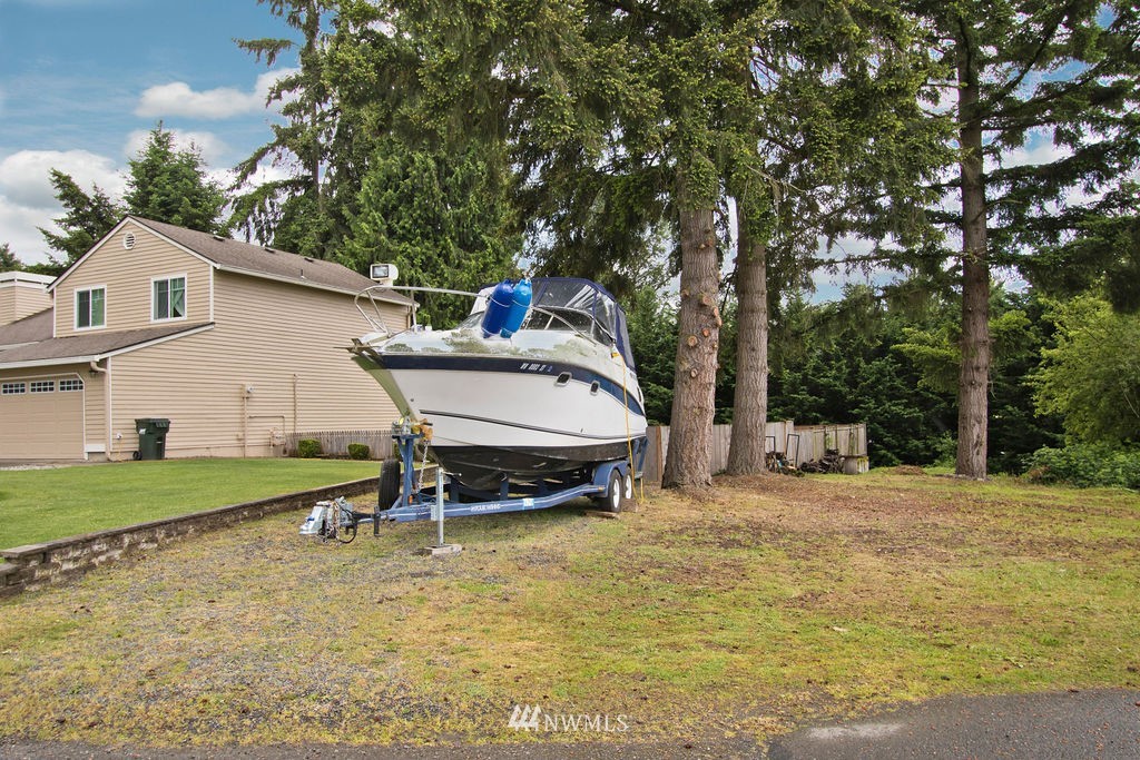 965 Field Avenue Northeast Renton, WA 98059 - Photo 35 of 38 Gallery Image 35