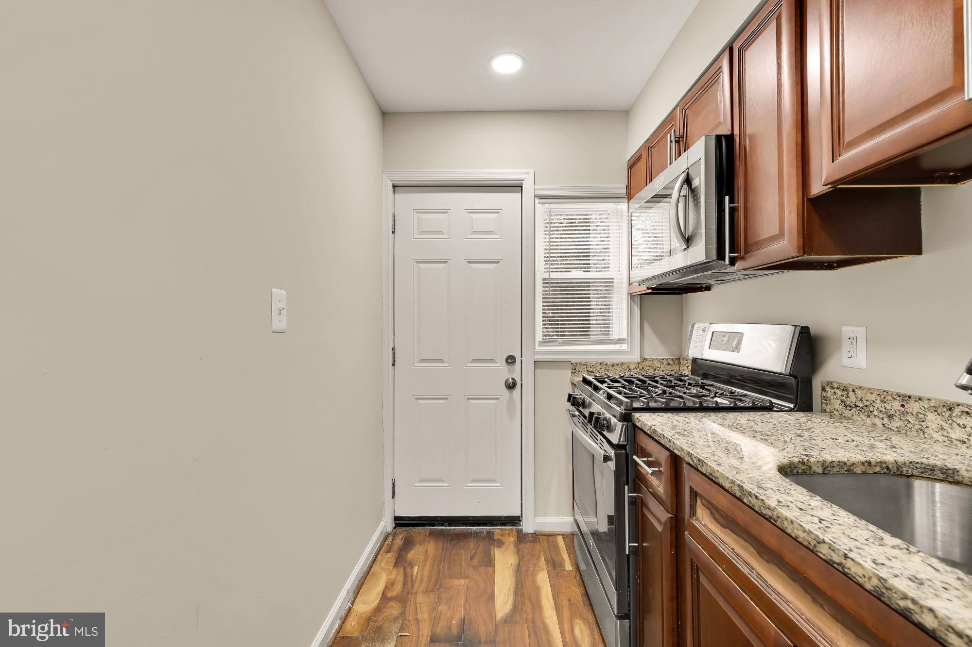 4131 Hunt Place Northeast, Unit B Washington, DC 20019 - Photo 5 of 11