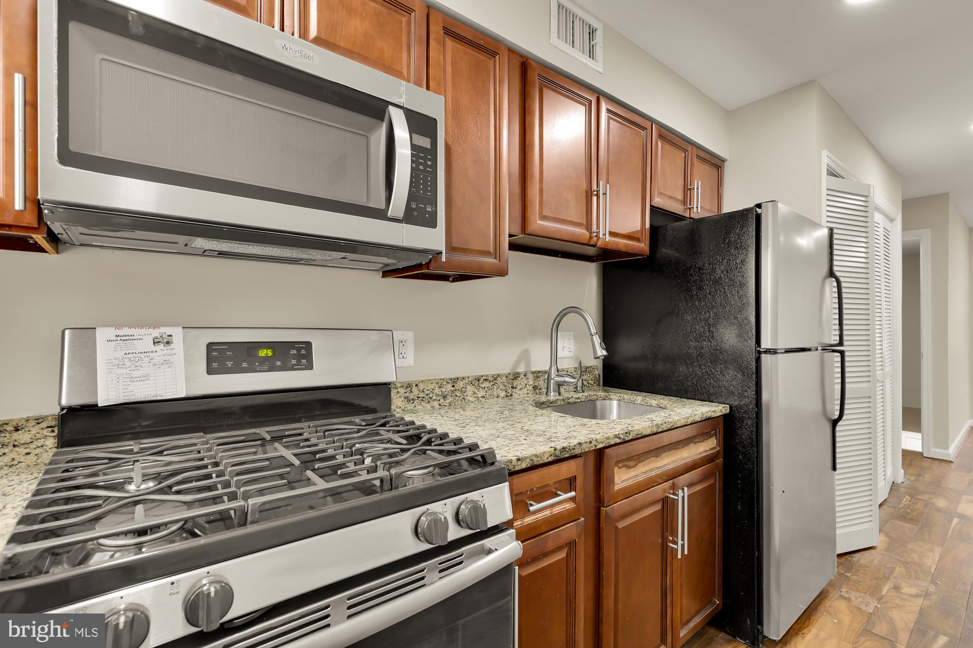 4131 Hunt Place Northeast, Unit B Washington, DC 20019 - Photo 6 of 11