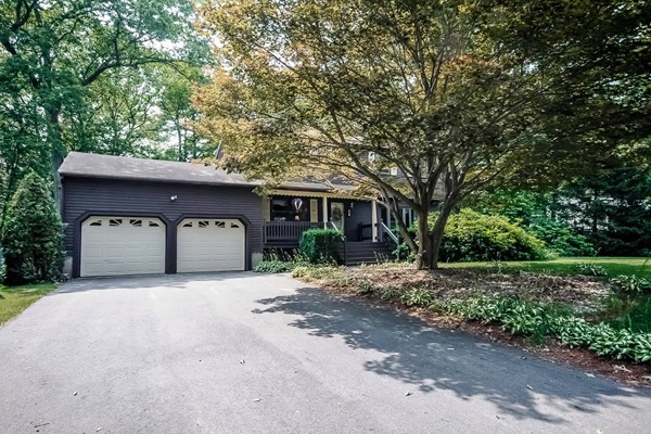 40 Cardigan Road Tewksbury, MA 01876 - Photo 2 of 22 Gallery Image 2