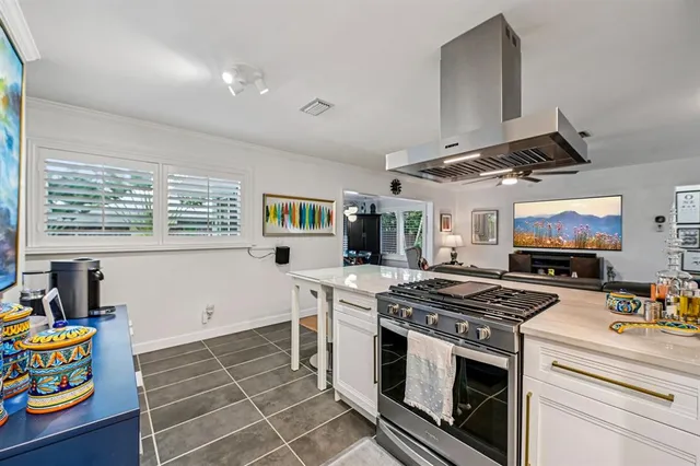 $849,900 | 3676 Northeast 18th Avenue, Oakland Park, FL 33334