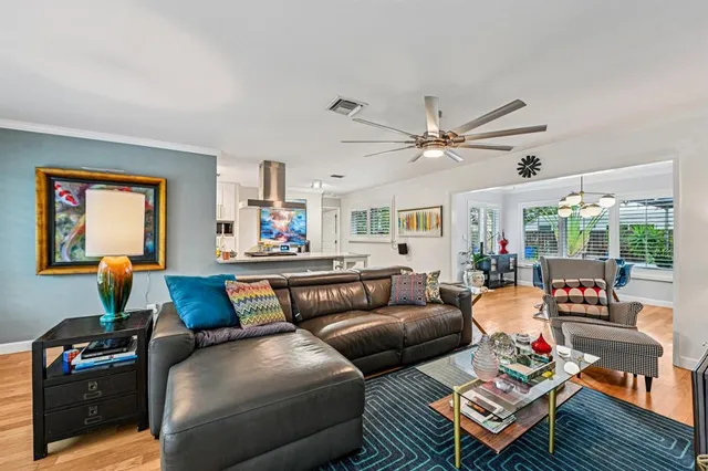 $849,900 | 3676 Northeast 18th Avenue, Oakland Park, FL 33334