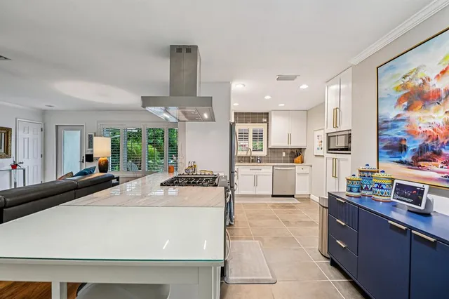 $849,900 | 3676 Northeast 18th Avenue, Oakland Park, FL 33334