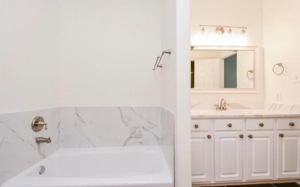 $175,000 | 12755 Mill Ridge Drive, Unit 905, Cypress, TX 77429