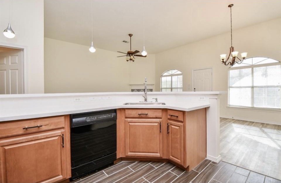 12755 Mill Ridge Drive, Unit 905 Cypress, TX 77429 - Photo 6 of 32